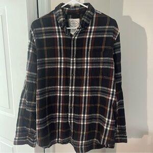 St. John’s Bay Flannel Button Up Men’s Size Large